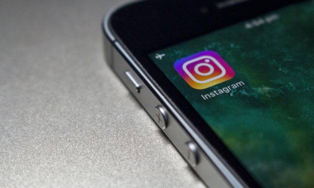Combine Print Materials With Instagram to Give Your Small Business a Boost!